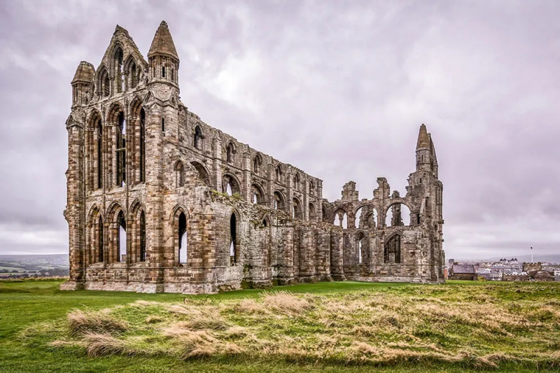 The ruins of Whitby Abbey - broganabroad.com