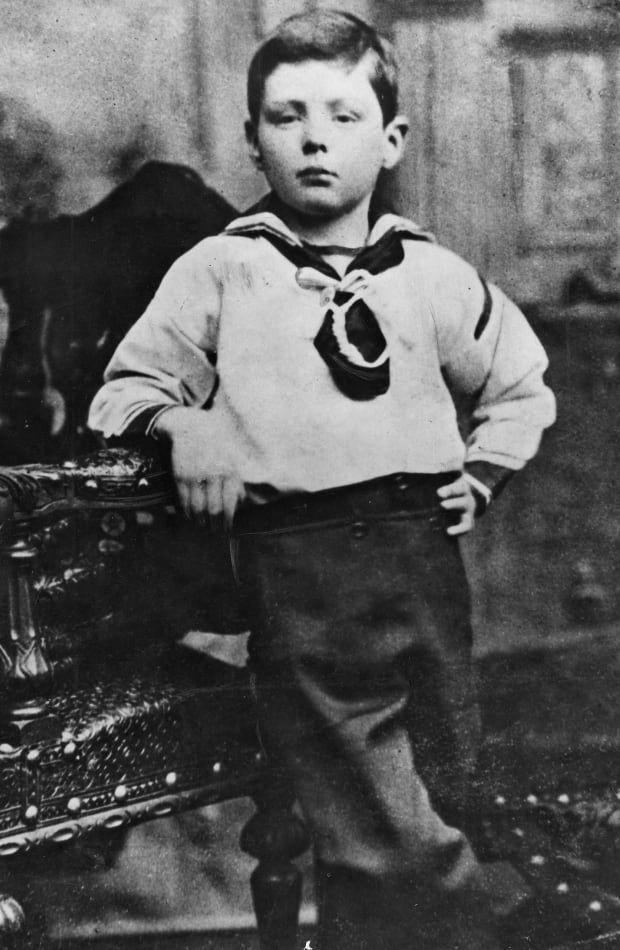 Childhood photo of former British Prime Minister Winston Churchill -- www.chinadaily.com.cn