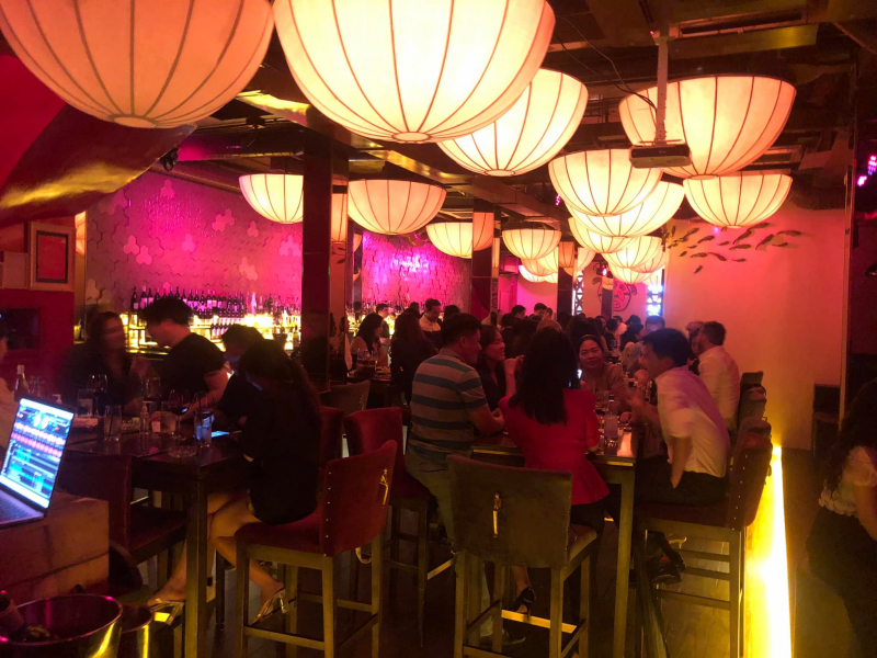Xu Restaurant Lounge