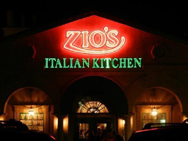 Zios Italian Kitchen 762826 